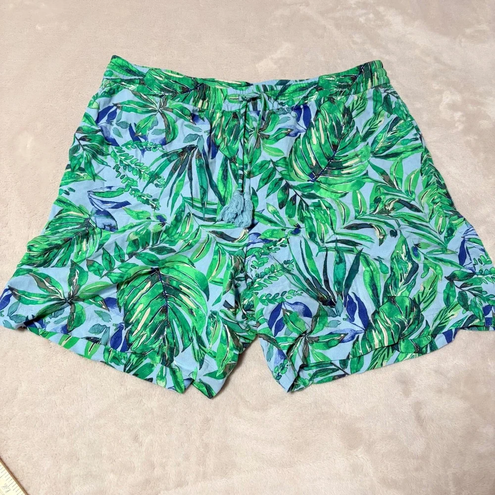 J. Jill Tropical Leaf Print Pull On Shorts Womens Blue Green size M Rayon Tassel